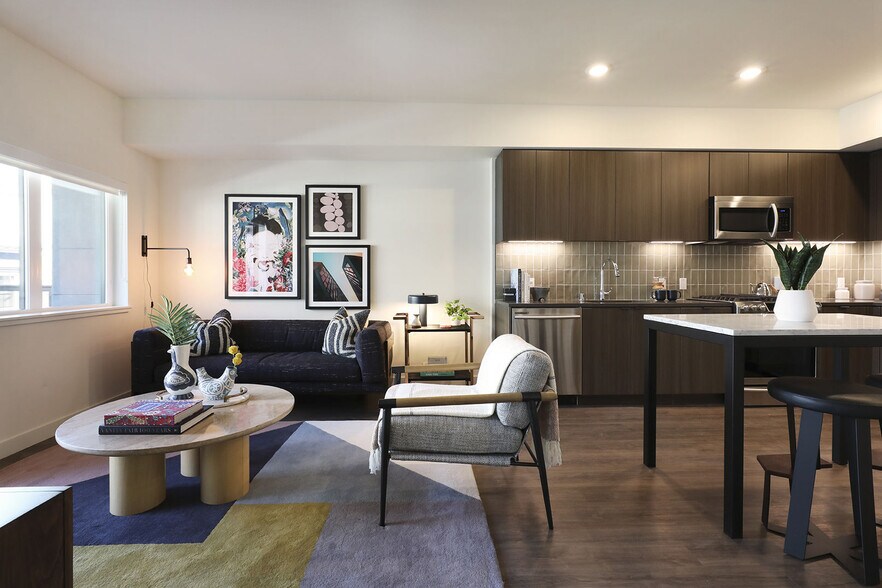 More Photos Of 1100 Webster St, Oakland Apartments For Lease