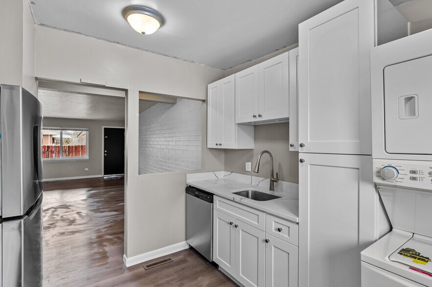 333 Kenton St, Aurora, CO 80010 Apartments For Sale