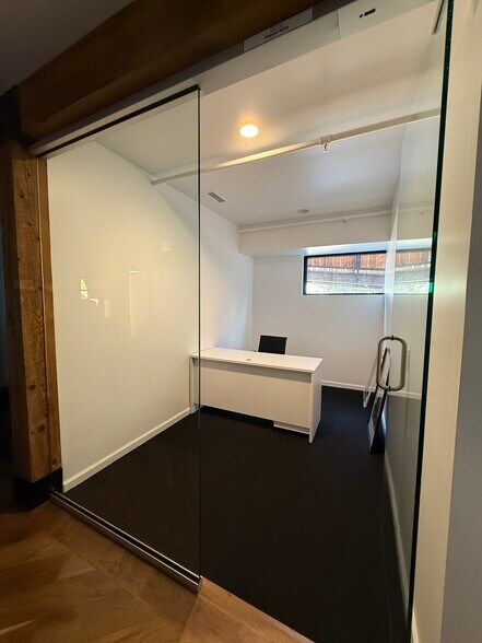 More Photos Of 2 W Saint George Blvd, St George Office For Lease
