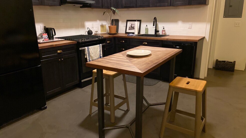 More Photos Of , Hudson Unknown For Sale