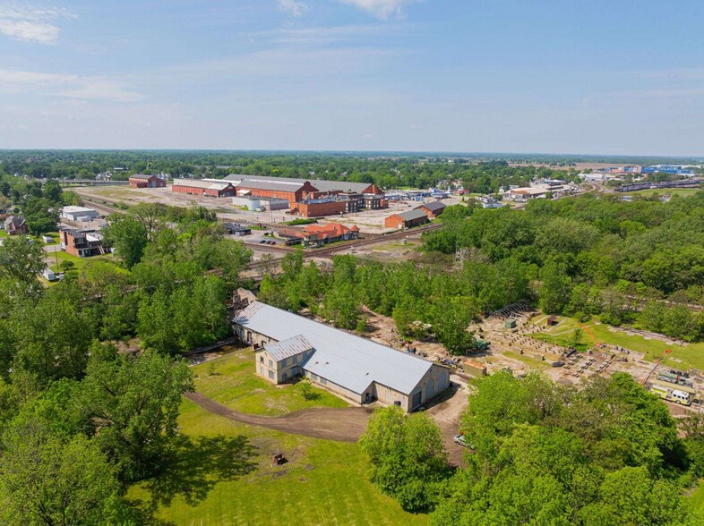 More Photos Of 311 Rose Ave, Marion Warehouse For Sale