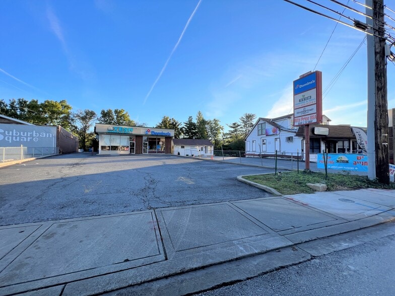 More Photos Of 607 Reisterstown Rd, Pikesville Freestanding For Lease