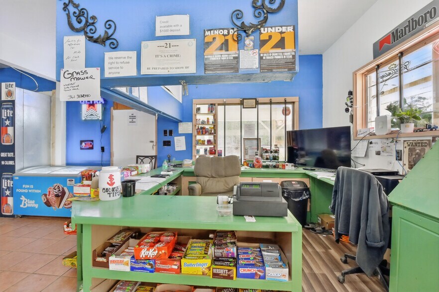 More Photos Of 22839 Highway 146 N, Cleveland Convenience Store For Sale