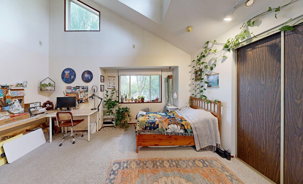 More Photos Of 7914-7916 110 St NW, Edmonton Apartments For Sale