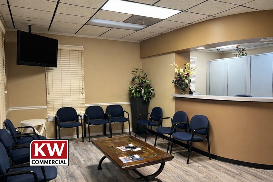 More Photos Of 900 N Hairston Rd, Stone Mountain Medical For Lease