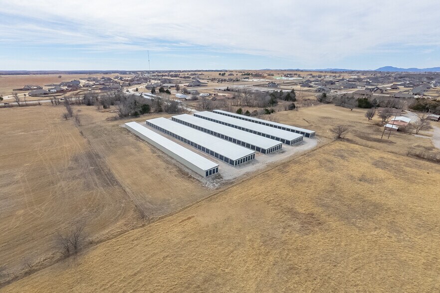 More Photos Of 6240 US Hwy 277, Elgin Industrial For Sale