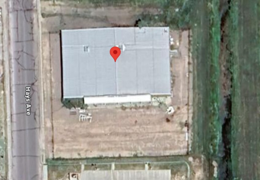 More Photos Of 200 Hays Ave, Sterling Industrial For Sale