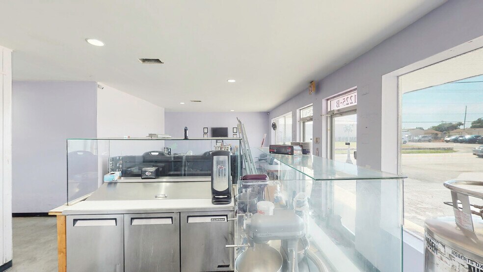 More Photos Of 1225 Florida Ave S, Rockledge Office For Sale