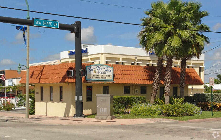 Primary Photo Of 223 Commercial Blvd, Lauderdale By The Sea Office For Sale