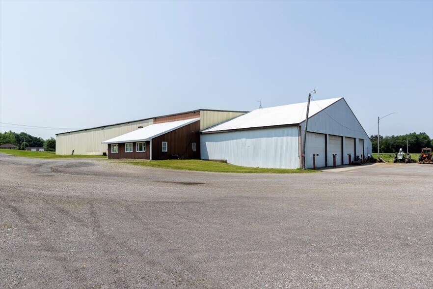 More Photos Of 485 Clinton St, Cowlesville Industrial For Sale