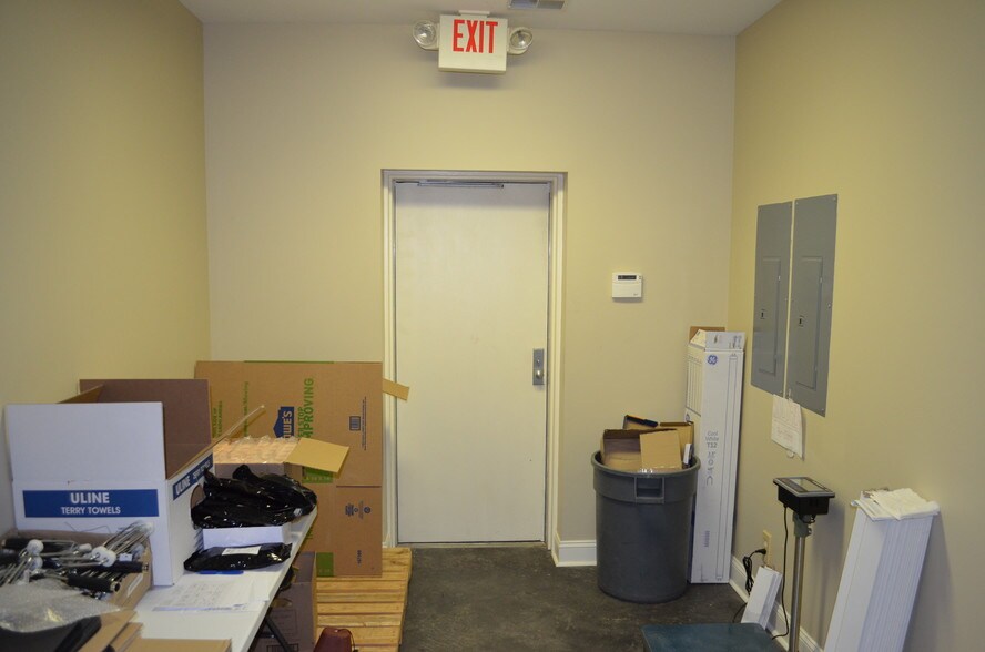 More Photos Of 326 Browns Cove Rd, Ridgeland Office For Sale