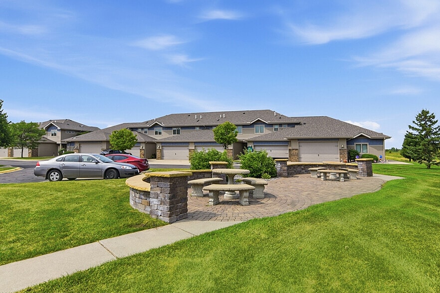 More Photos Of 725 Roberts Rd, Sartell Apartments For Sale