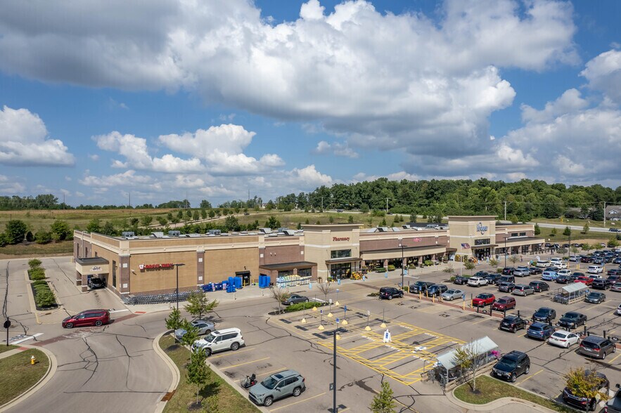 More Photos Of 10101 Landing Way, Miamisburg Unknown For Lease