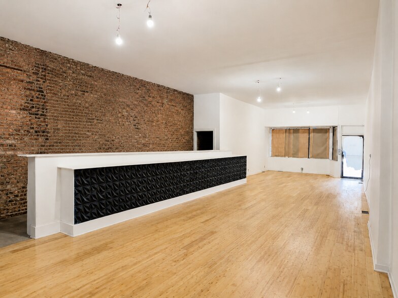More Photos Of 8714 S Commercial Ave, Chicago Apartments For Sale