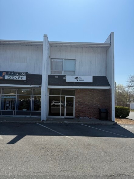 More Photos Of 853 Main St, Tewksbury General Retail For Lease