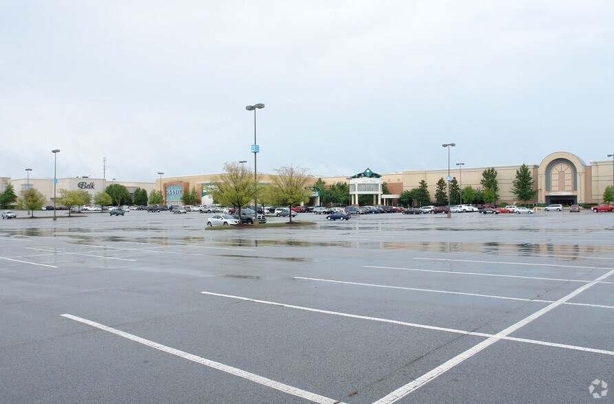 More Photos Of 6670-6700 Douglas Blvd, Douglasville General Retail For Lease