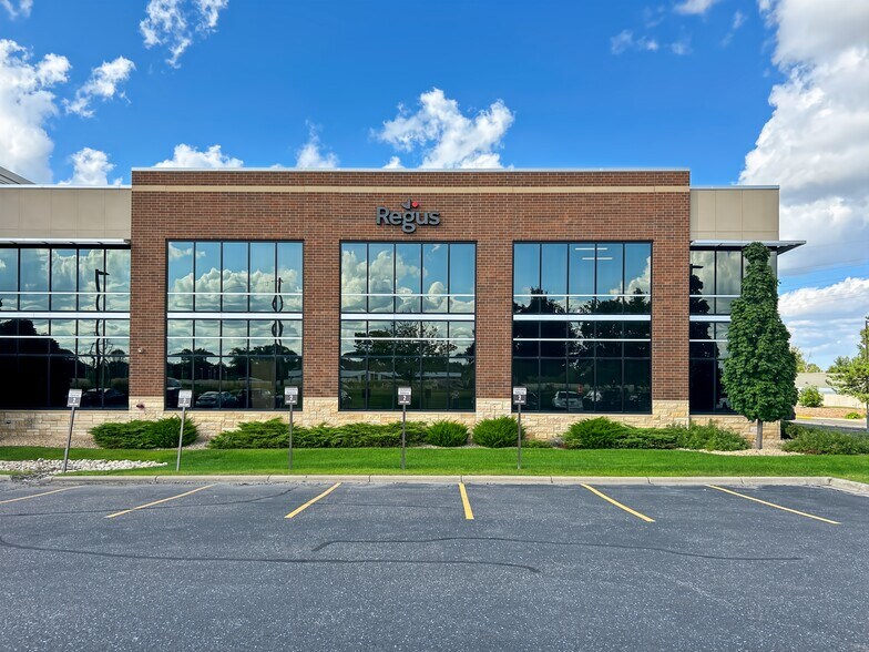 More Photos Of 4470 W 78th Street Cir, Bloomington Coworking Space