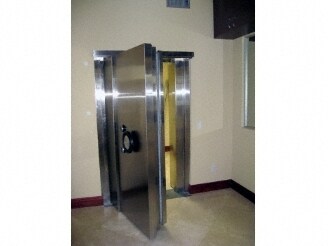 More Photos Of 17900 Biscayne Blvd, Aventura Freestanding For Sale