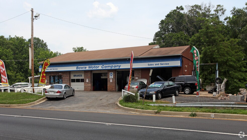 Primary Photo Of 6501 Crain Hwy, Bowie Auto Dealership For Lease