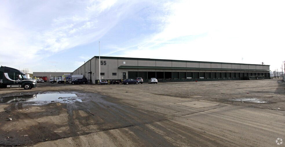 More Photos Of 55 Hook Rd, Bayonne Warehouse For Lease