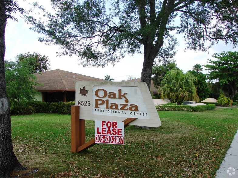 More Photos Of 8525 SW 92nd St, Miami Office For Sale