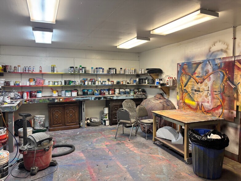 More Photos Of 328 N Grand Ave, Poughkeepsie Warehouse For Sale