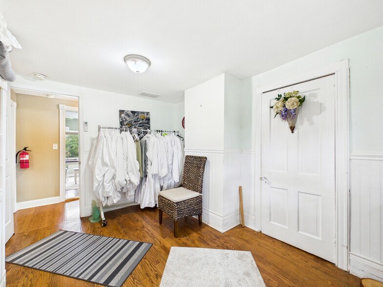 More Photos Of 26285 Broadkill Rd, Milton Hotel For Sale