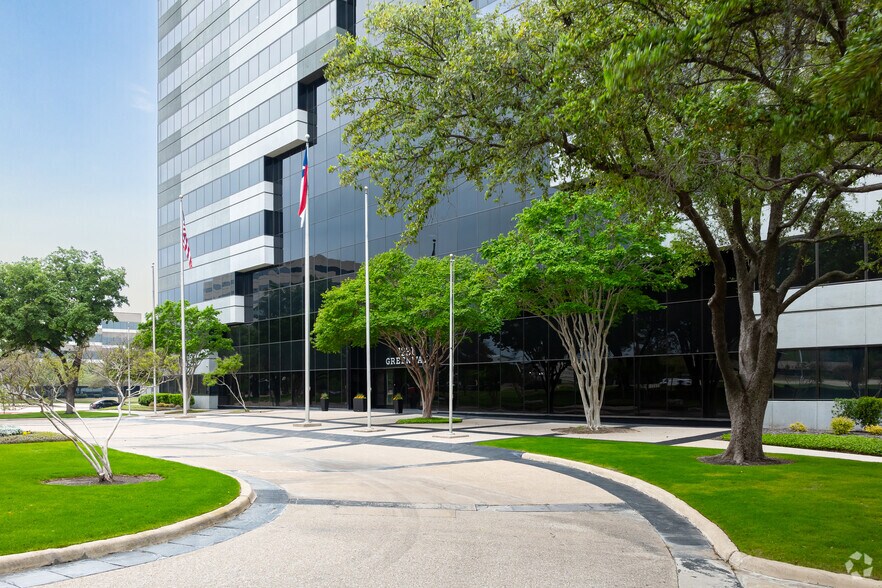 More Photos Of 1231 Greenway Dr, Irving Office For Lease