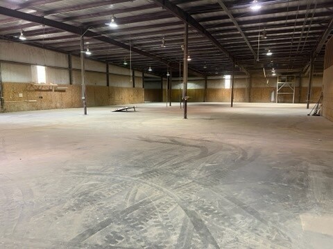 More Photos Of 440 Frankston St, Jacksonville Warehouse For Sale