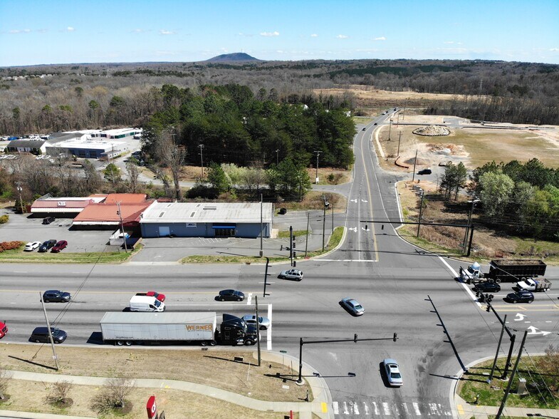 More Photos Of 2304 N Chester St, Gastonia Warehouse For Sale