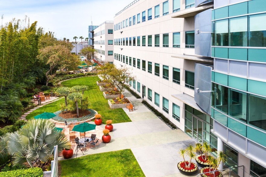 More Photos Of 12100 W Olympic Blvd, Los Angeles Unknown For Lease