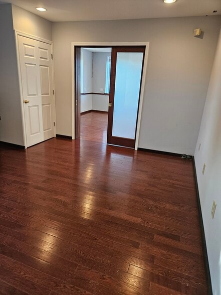 More Photos Of 3144 Hamilton Blvd, Allentown Storefront Retail Office For Sale