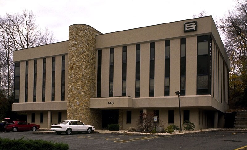 More Photos Of 443 Northfield Ave, West Orange Medical For Lease