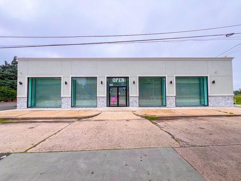 Primary Photo Of 222 E Bridge St, Morrisville Light Distribution For Sale