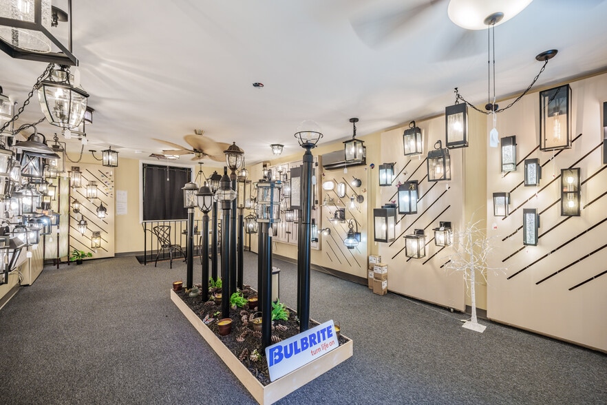 More Photos Of 2511 Boston Rd, Wilbraham Freestanding For Sale