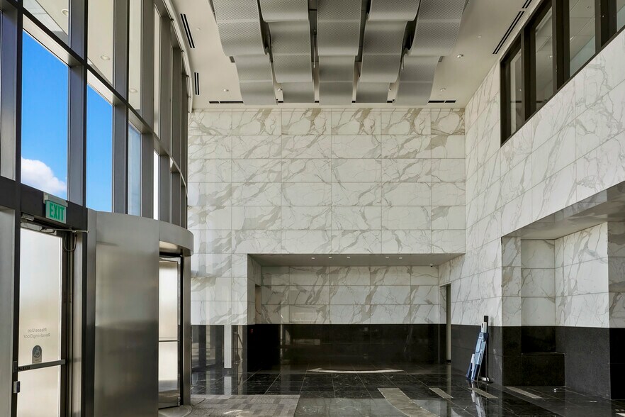 More Photos Of 161 Inverness Dr W, Englewood Office For Lease
