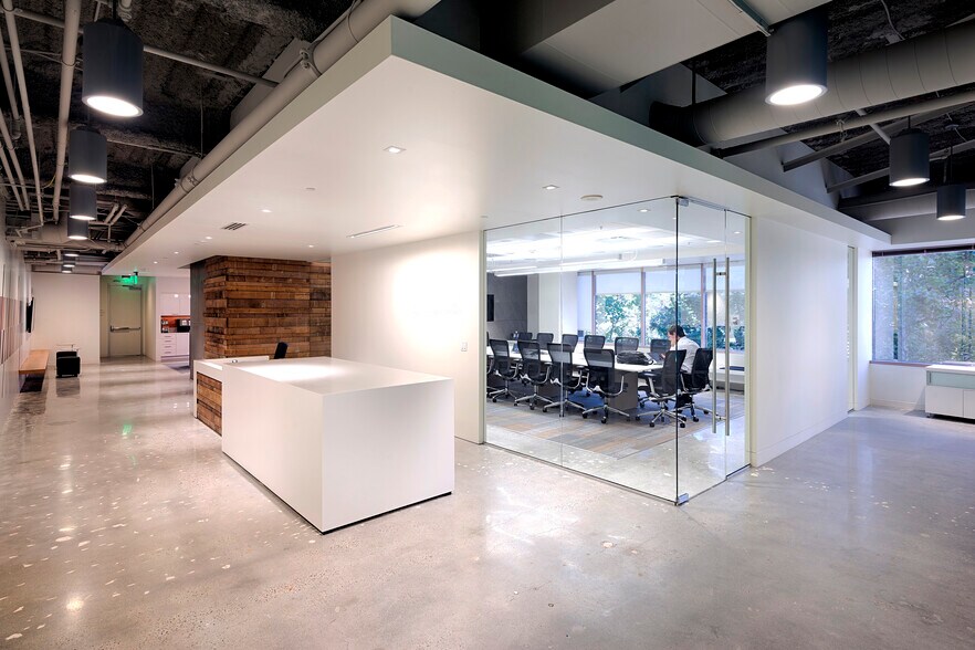 More Photos Of 10 Almaden Blvd, San Jose Office For Lease