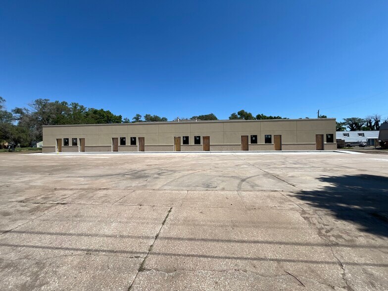 More Photos Of 4608 W Maple St, Wichita Carwash For Lease