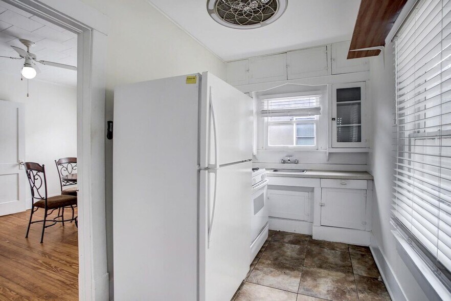 More Photos Of 1847 Harvard St, Houston Apartments For Sale