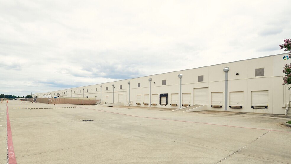 More Photos Of 14200 Hollister Rd, Houston Unknown For Lease