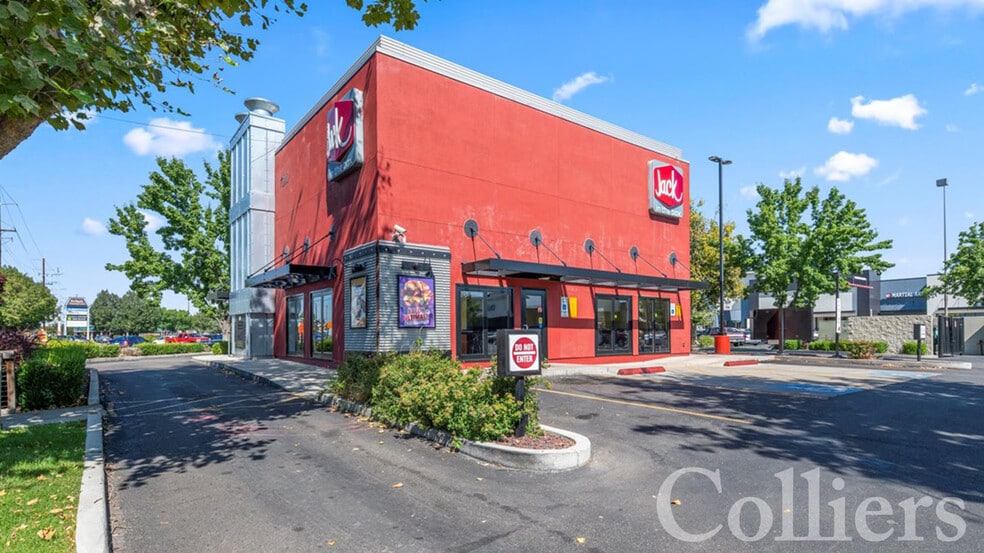 More Photos Of 6906-7158 W State St, Boise Unknown For Lease