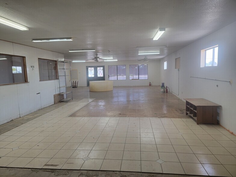 More Photos Of 832 N Main Dr, Apache Junction Freestanding For Sale