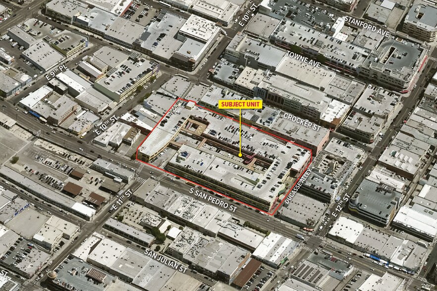 More Photos Of 1100 S San Pedro St, Los Angeles Storefront For Lease