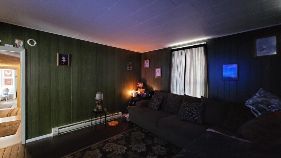 More Photos Of ,  Unknown For Sale