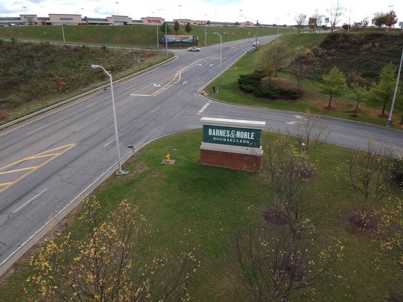 More Photos Of 4001-5001 University Town Center Dr, Morgantown Unknown For Lease