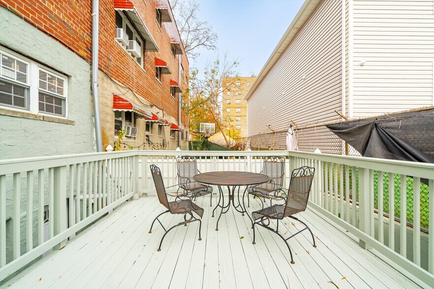 More Photos Of 458 Swinton Ave, Bronx Apartments For Sale