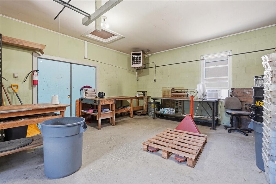 More Photos Of 105 W Catherine St, Milford Office For Sale