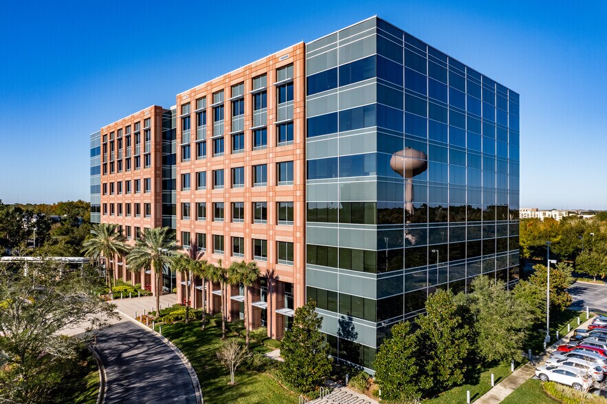 More Photos Of 2001 Summit Park Dr, Orlando Office For Lease