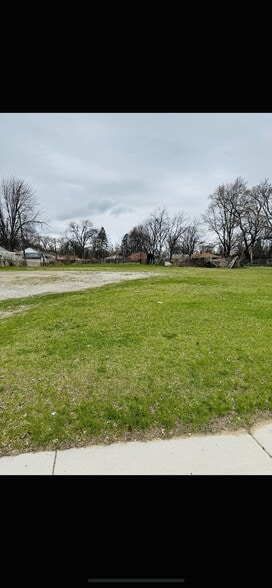 More Photos Of 1850 W Alexis Rd, Toledo Land For Sale