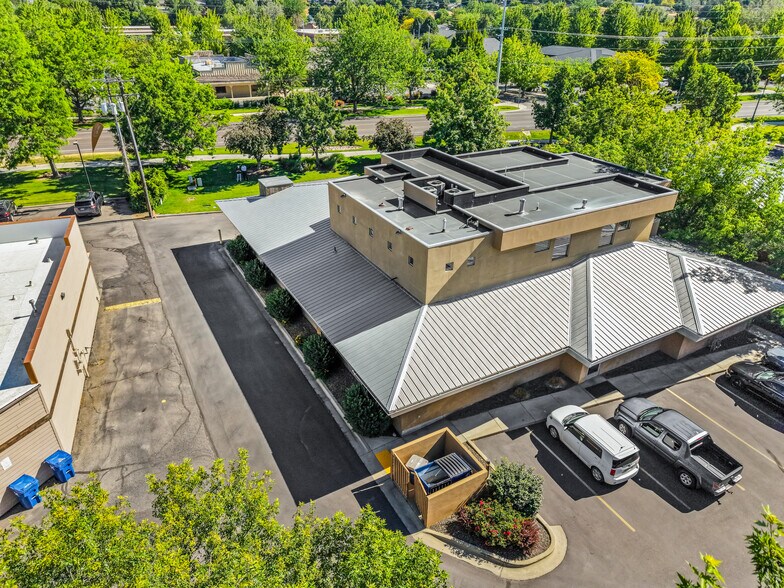 More Photos Of 645 E State St, Eagle Office For Sale